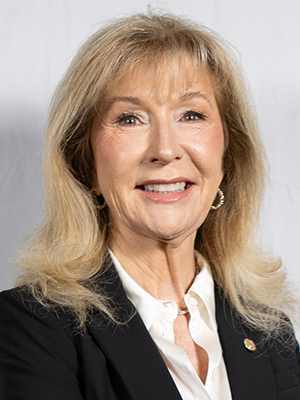 Linda P. LaMantia '82